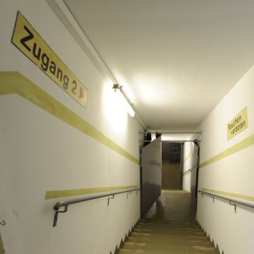 Tickets für Tour 2: Tiefbunker ... 2026-04-26 14:30 am 26.04.2026 - Karten kaufen